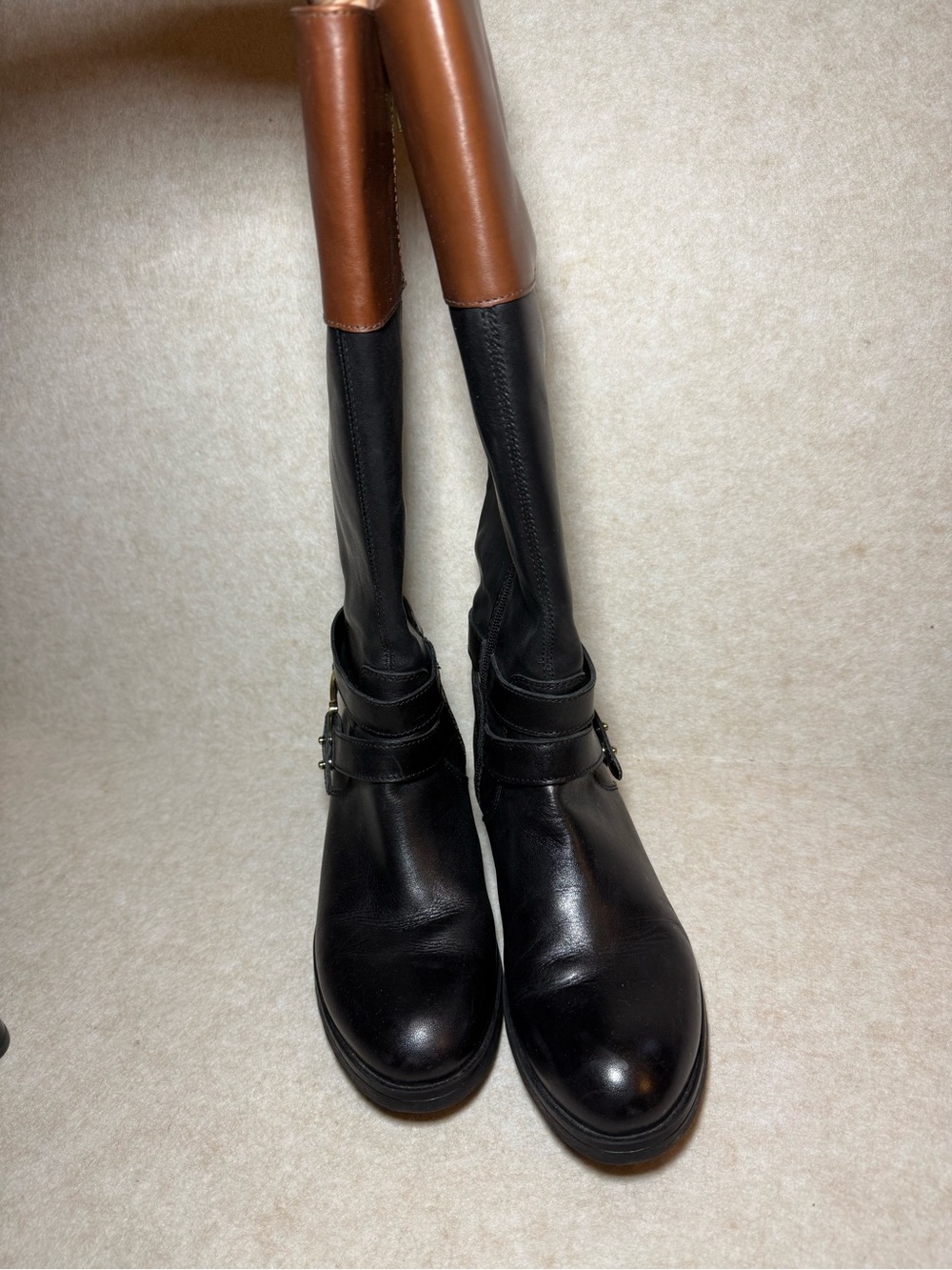 Bandolino BDTESSI Two Tone High Leather Boots Black Cognac Brown Size 8M - Picture 2 of 13